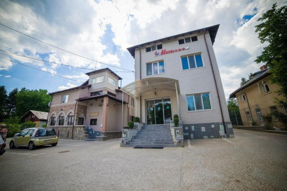 Hotel Gclub บราซา ภายนอก รูปภาพ